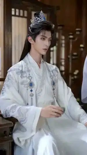嫡女无泪:权锁覆侯门