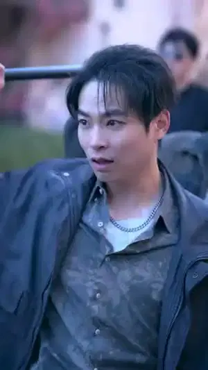 地摊神豪,解锁称号就暴富